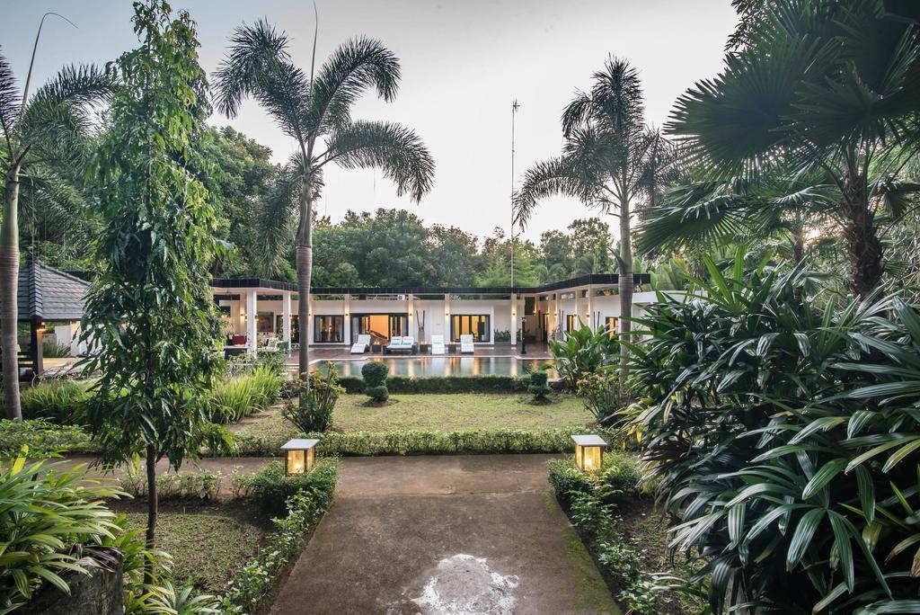 Stunning Villa Lily Lovina Εξωτερικό φωτογραφία